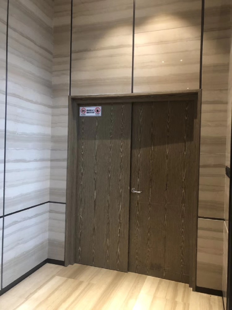 酒店防火门